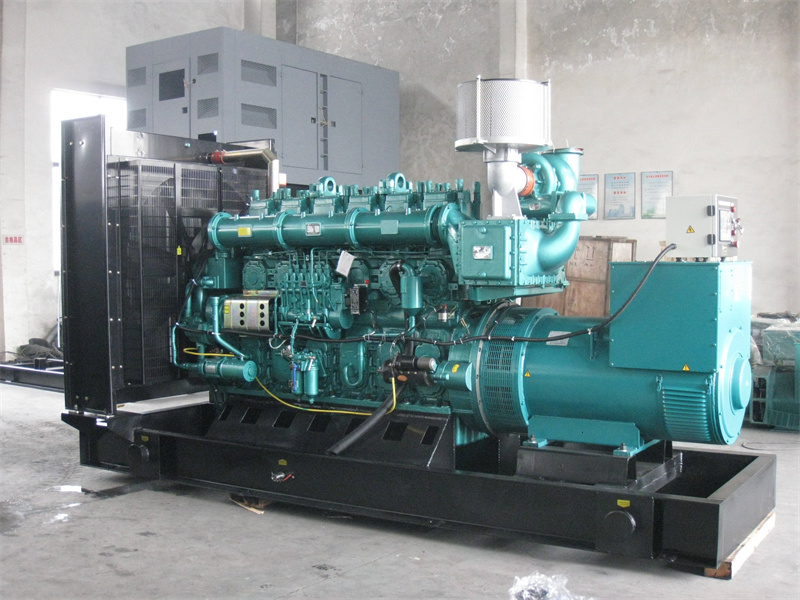 涉县200KW 柴油发电机的油耗是多少?